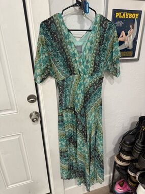 Women’s Green Patterned V-Neck Maxi Dress Y2K fairycore vintage asymmetrical
